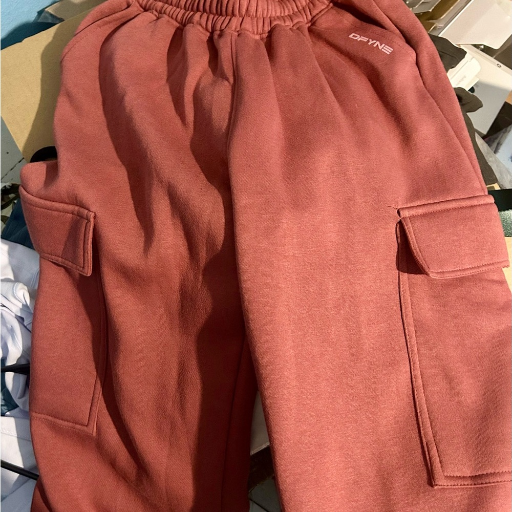 Dfyne cargo sweatpants XS